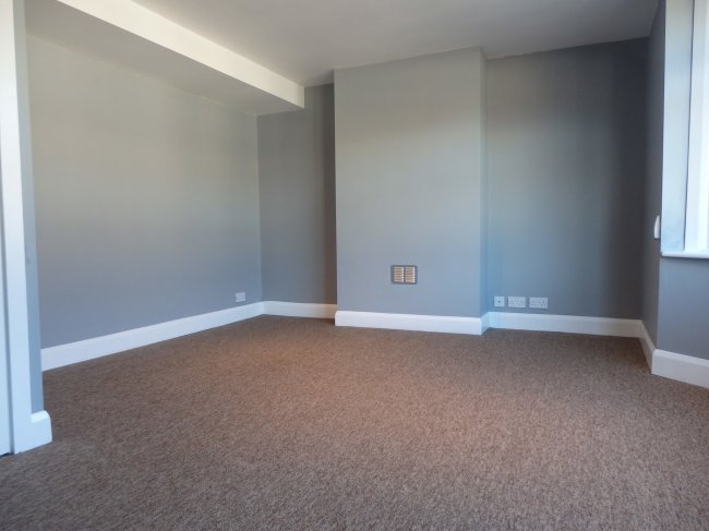 41 & 43 Nutfield Road, Merstham, Surrey, RH1 3EN 8