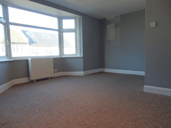 41 & 43 Nutfield Road, Merstham, Surrey, RH1 3EN 8