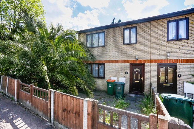 2D New Barn Street, Plaistow, London, E13 8JA 10