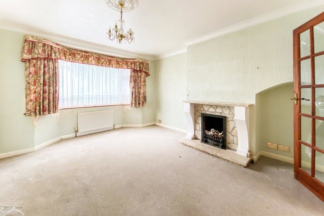 55 Chelsham Road, Warlingham, Surrey CR6 9EQ
 5