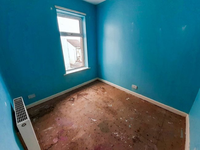 39 Livingstone Road, Blackpool, Lancashire, FY1 4BU 6