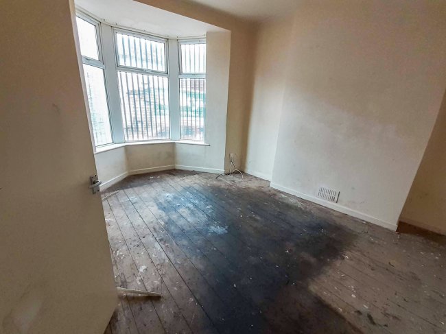 39 Livingstone Road, Blackpool, Lancashire, FY1 4BU 6