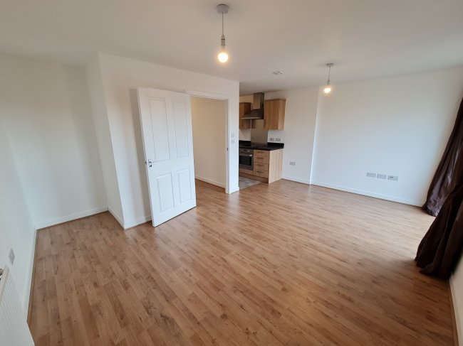 23 Axis House, 262 Lewisham High Street, Lewisham, London SE13 6AD 8