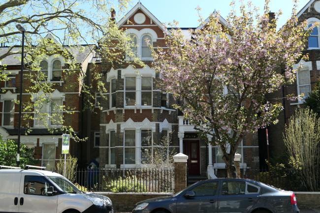 Flat 2, 17 Breakspears Road, Brockley, London SE4 1XW
 2