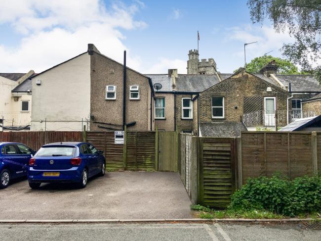 19 Church Road, Bromley, Kent BR2 0EG
 8