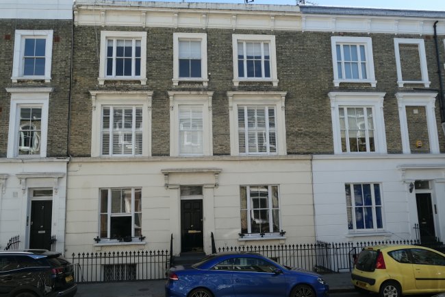 Flat 2, 5 Ifield Road, Chelsea, London SW10 9AZ
 9