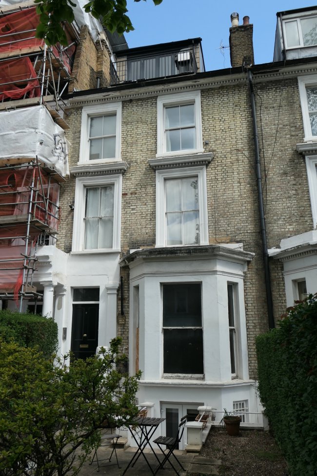 Flat 2, 9 Elsham Road, West Kensington, London W14 8HA
 3