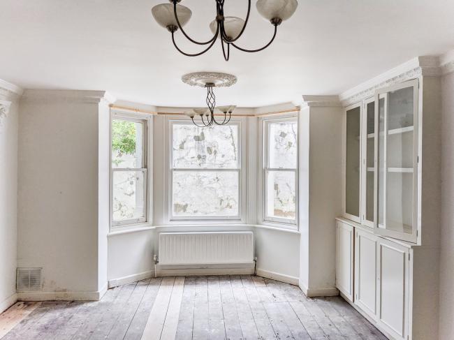 24 Waldegrave Road, Upper Norwood, London, SE19 2AJ  5