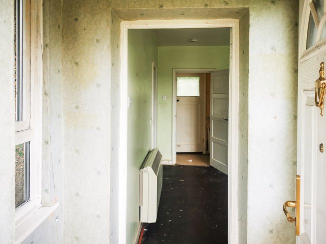 5 Roseley Cottages, Eastwick, Harlow, Essex CM20 2QU 4