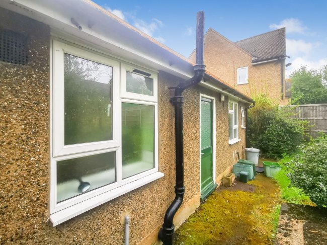 5 Roseley Cottages, Eastwick, Harlow, Essex CM20 2QU 4