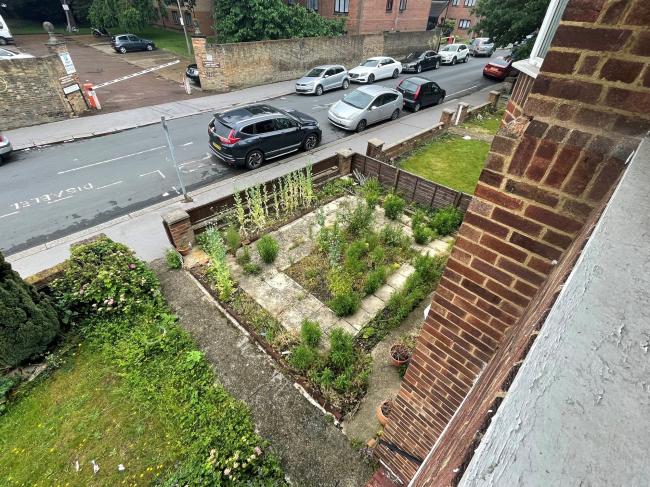 17A Warwick Road, Thornton Heath, Surrey, CR7 7NH 1