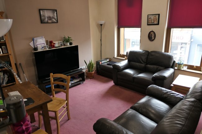 12 Godstone Road, Caterham, Surrey CR3 6RA 3