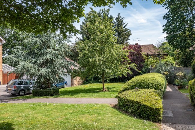 Land rear of 11 Chelsea Gardens, Castle Bar Park, Ealing, London W13 0DS 4