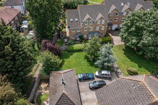 Land rear of 11 Chelsea Gardens, Castle Bar Park, Ealing, London W13 0DS 4