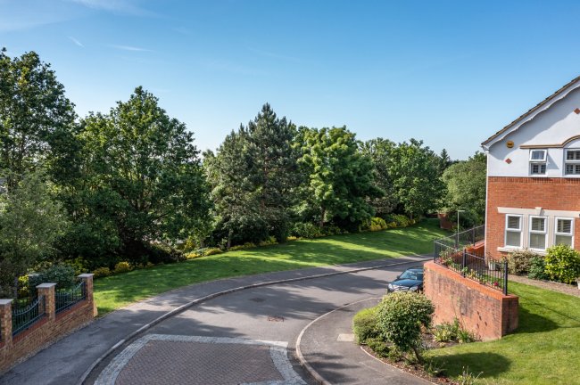 Land East of Danehurst Close, Egham, Surrey TW20 9PX 5