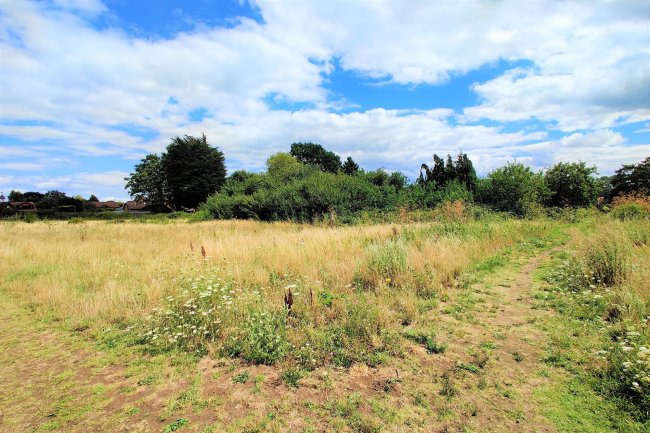 Land at Thamesfield, Wharf Road, Wraysbury, Staines, Surrey TW19 5JQ 10