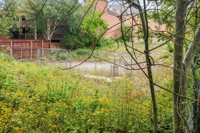 Land rear of 1-15 The Broadway, Newbury, West Berkshire RG14 1AS
 8