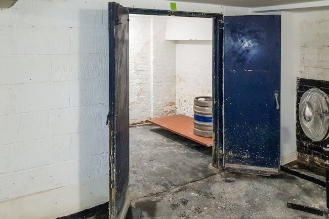 232 Hoxton Street, Hoxton, London N1 5LX
 6