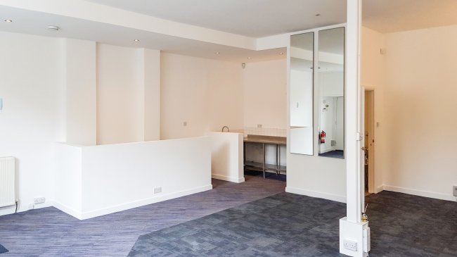 232 Hoxton Street, Hoxton, London N1 5LX
 6