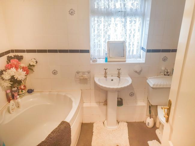 79a Preston Drove, Brighton, East Sussex BN1 6LD
 5