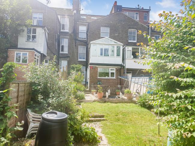 79a Preston Drove, Brighton, East Sussex BN1 6LD
 5