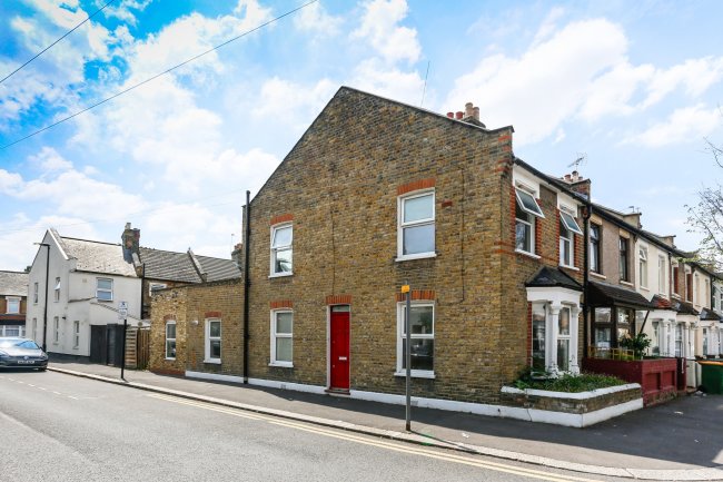 60 Brock Road, Plaistow, London, E13 8LZ
 2