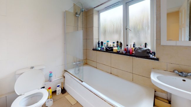 60 Brock Road, Plaistow, London, E13 8LZ
 2