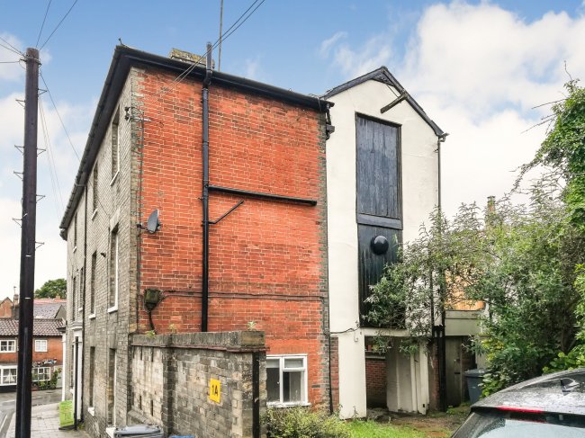 The Round House, 1 & 1A St John's Street, Woodbridge, Suffolk IP12 1EB 
 9