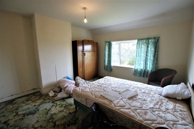 1 and 2 War Farm Cottages, Dog Kennel Lane, Bradley, Ashbourne, Derbyshire DE6 1PH 4