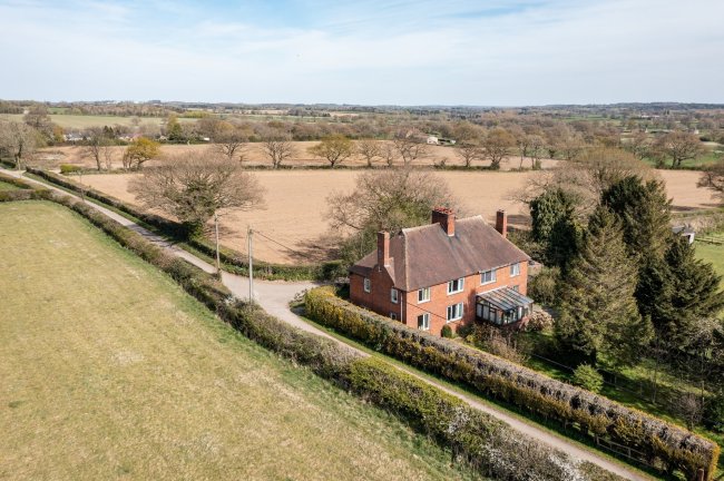 1 and 2 War Farm Cottages, Dog Kennel Lane, Bradley, Ashbourne, Derbyshire DE6 1PH 4