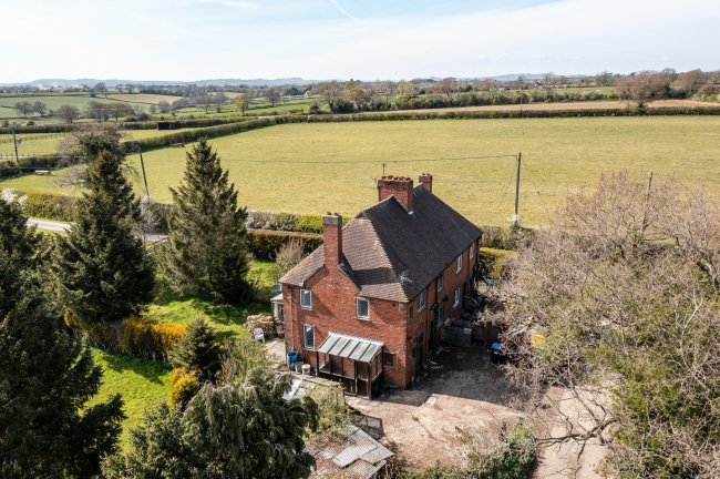 1 and 2 War Farm Cottages, Dog Kennel Lane, Bradley, Ashbourne, Derbyshire DE6 1PH 4