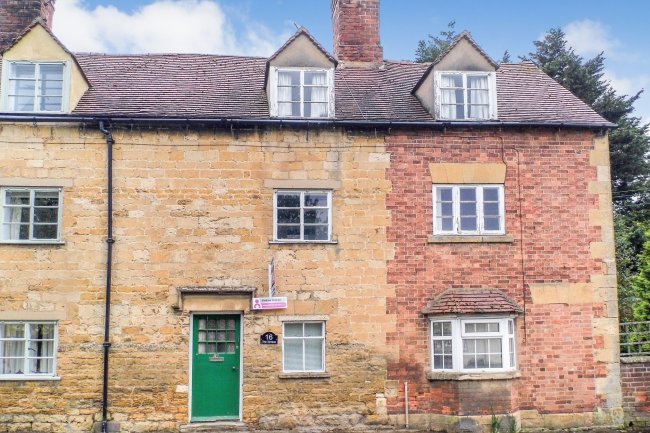 16 The Terrace, High Street, Mickleton, Chipping Campden, Gloucestershire GL55 6SL 10