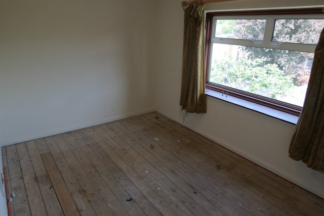 69 Lower Queens Road, Buckhurst Hill, Essex, IG9 6DS
 2