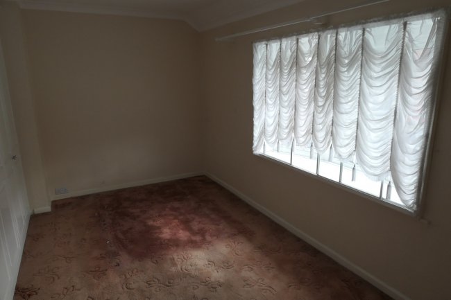 65 Walnut Tree Road,
Dagenham, Essex, RM8 3JD
 10