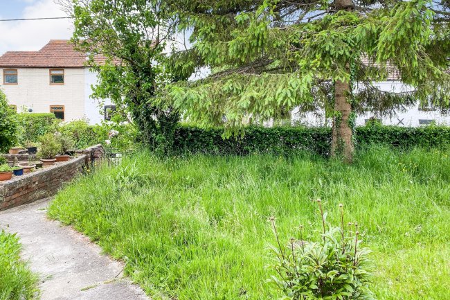 5 Silver Street, Potterne, Wiltshire SN10 5NG
 9