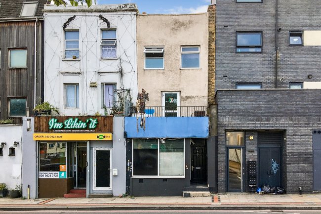 612 & 612A Old Kent Road, Peckham, London, SE15 1JB
 7