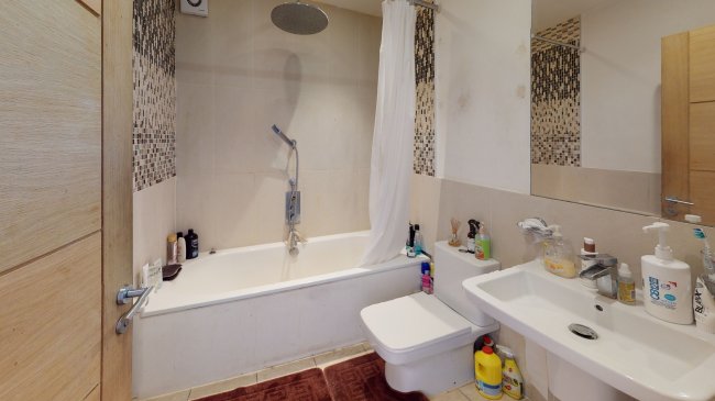 15c Barmouth Road*, London, SW18 2DT
 5