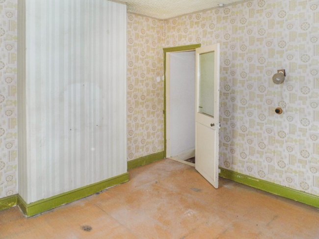 56 Fairfield Street, South Wigston, Leicestershire, LE18 4SL 7