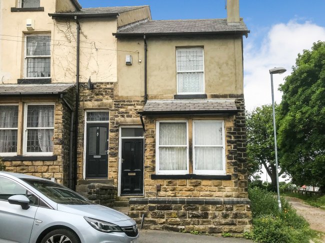 33 Eric Street, Bramley, Leeds, LS13 1ET
 9