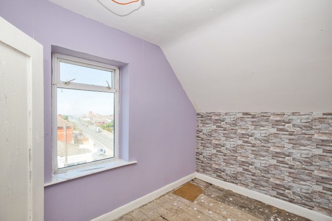 Flat 1  Swiss Cottage, Willoughby Road, Sutton on Sea, Lincolnshire LN12 2LZ
 9