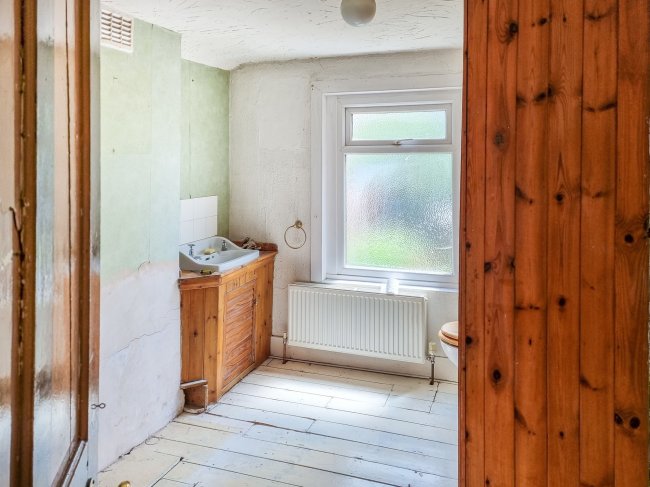 147a Chester Road, Watford, Hertfordshire, WD18 0LH
 1