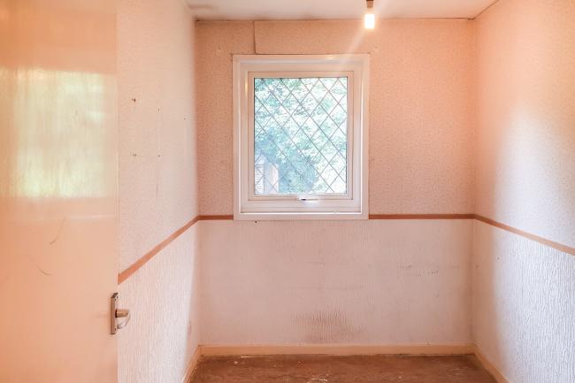 17 Plough Lane Close, Wallington, Surrey SM6 8JN
 8