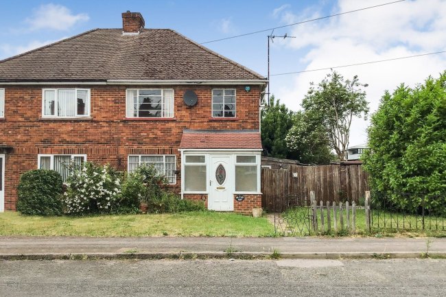 120 Western Road, Fenny Stratford, Bletchley, Milton Keynes, Buckinghamshire MK2 2PU
 2