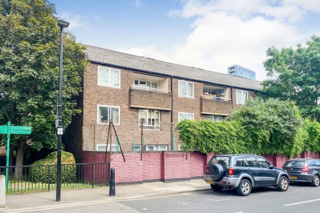 84 Rounton Road, Bow, London E3 4HE
 8