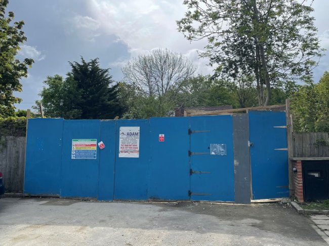 Land between 8-9 York Close, Staines-upon-Thames, Middlesex, TW18 1GA
 5