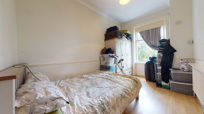 Flat C, 200 Vicarage Road, London E10 5DX
 1