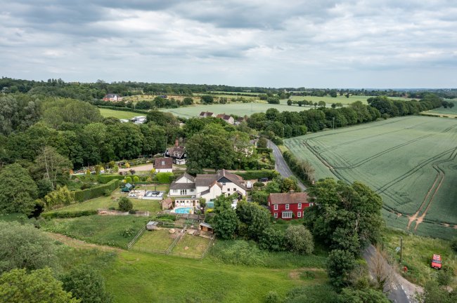 Hillside Cottage, Station Road, Wickham Bishops, Witham, Essex, CM8 3JD
 5