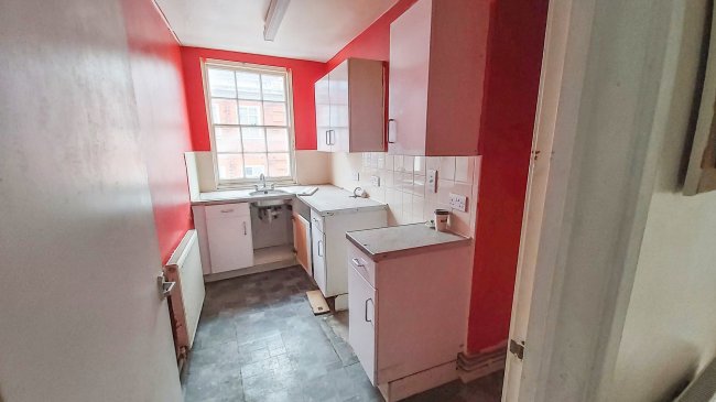 3E Gateforth Street, Marylebone, London NW8 8EH
 2