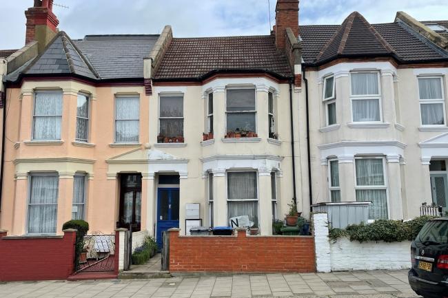 10A St Johns Avenue, Harlesden, London, NW10 4EE
 6