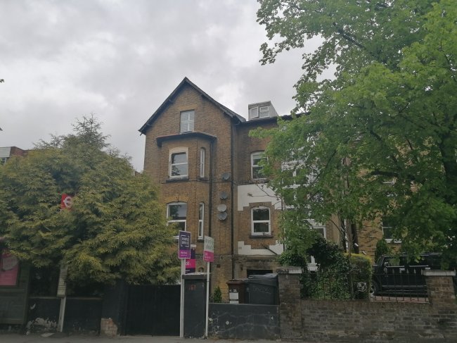 Flat A, 151 Selhurst Road, London SE25 6LQ
 6
